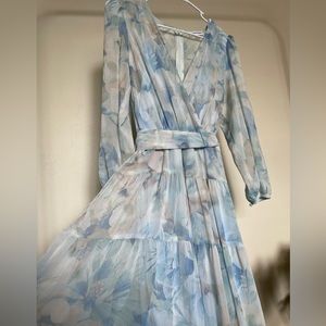 Calvin Klein, Blue floral flowy maxi dress